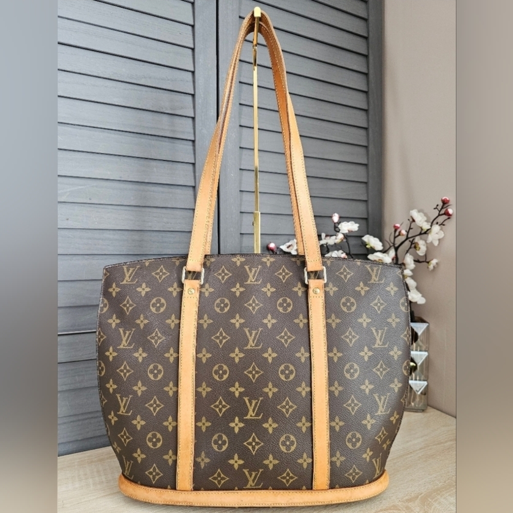 Authentic LOUIS VUITTON Monogram Babylone Tote - Picture 3 of 14